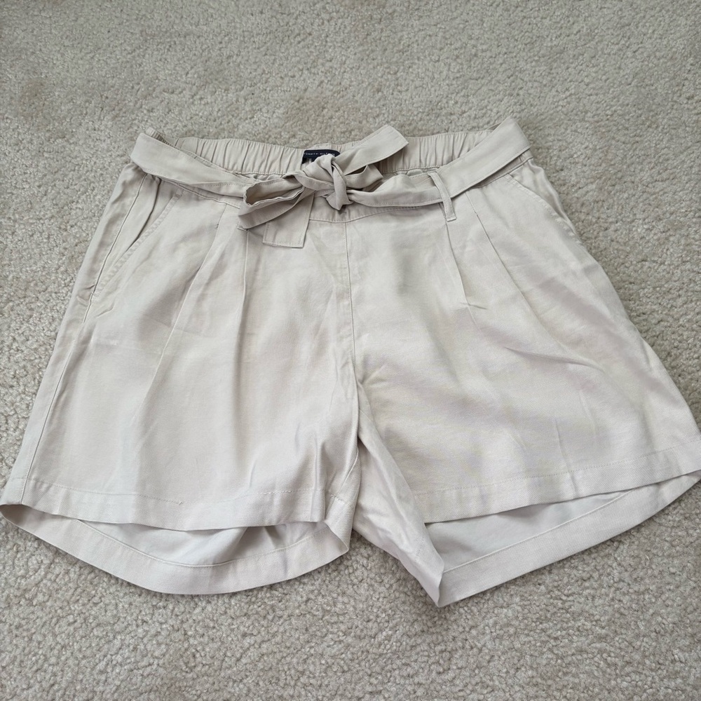 Tommy Hilfiger Tie Shorts